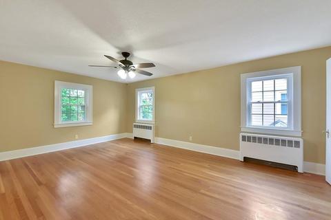 52 Eckington St, Springfield, MA 01108 photo 24
