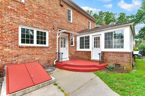 52 Eckington St, Springfield, MA 01108 photo 40
