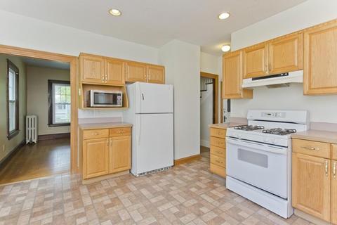 100 Eleanor Rd, Springfield, MA 01108 photo 3
