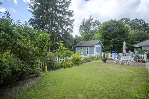 100 Eleanor Rd, Springfield, MA 01108 photo 34