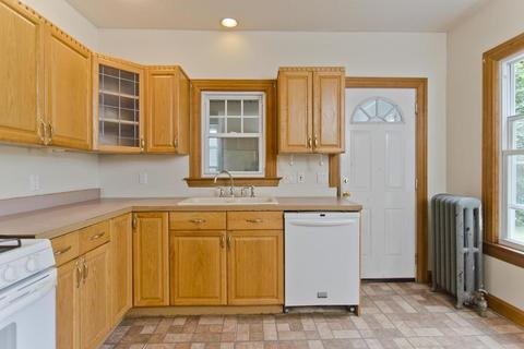 100 Eleanor Rd, Springfield, MA 01108 photo 7