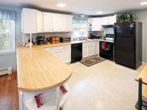 71 Sunset Cir, Mashpee, MA 02649 photo 4