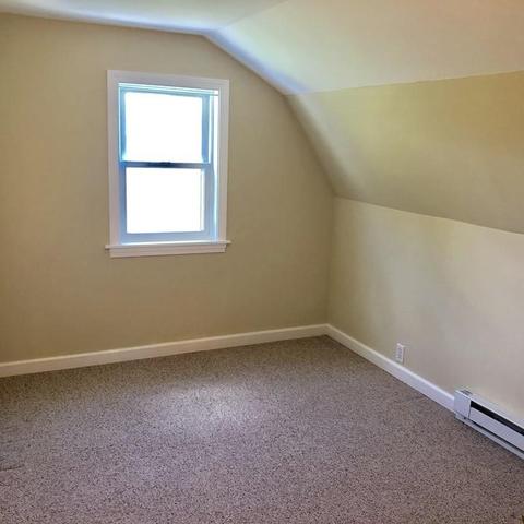 116 Gillette Cir, Springfield, MA 01118 photo 12