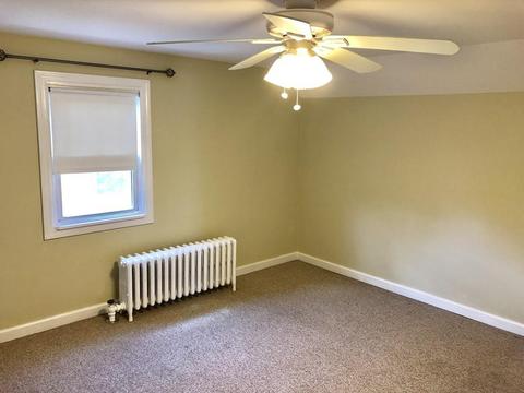 116 Gillette Cir, Springfield, MA 01118 photo 14