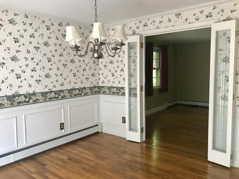 7 Sandra Cir, Mendon, MA 01756 photo 4
