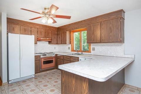 156 Summer St, Danvers, MA 01923 photo 7
