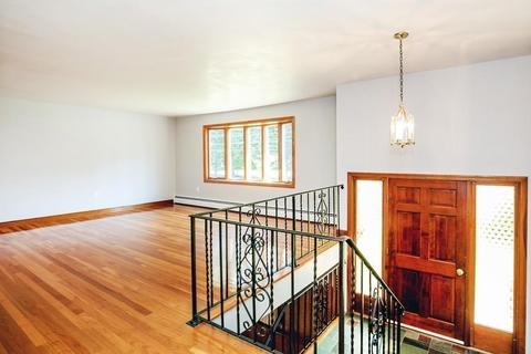 156 Summer St, Danvers, MA 01923 photo 15