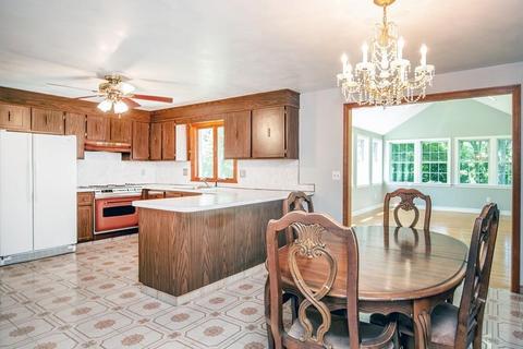 156 Summer St, Danvers, MA 01923 photo 6