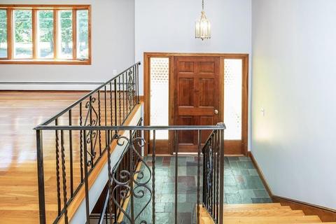 156 Summer St, Danvers, MA 01923 photo 5