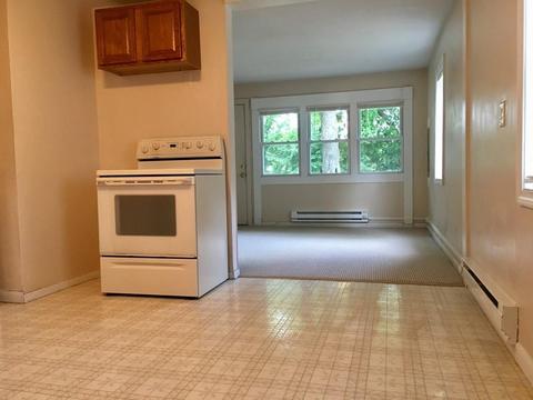 102 Fieldston St, Springfield, MA 01119 photo 11