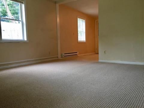 102 Fieldston St, Springfield, MA 01119 photo 5
