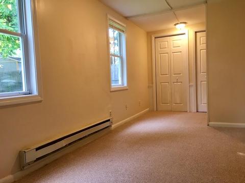 102 Fieldston St, Springfield, MA 01119 photo 14
