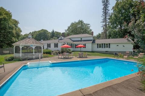 41 Johnson Rd, Sutton, MA 01590 photo 3
