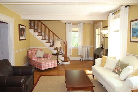 38 High St, Stoneham, MA 02180 photo 11
