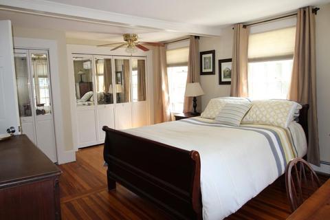 38 High St, Stoneham, MA 02180 photo 17