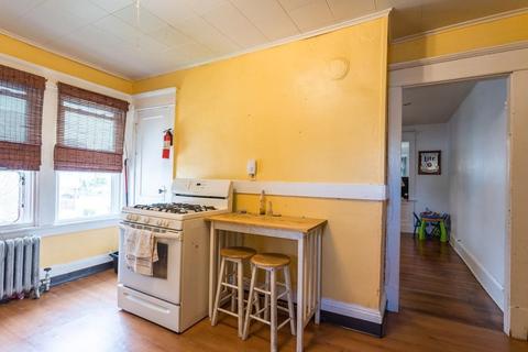 96 Johnson St, Springfield, MA 01108 photo 21