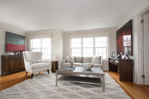 8 Merrill St, Hingham, MA 02043 photo 3