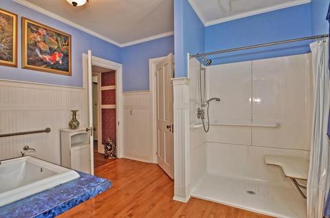 472 Walnut St, Fall River, MA 02720 photo 16