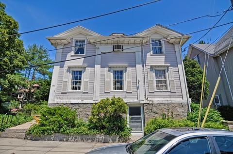 472 Walnut St, Fall River, MA 02720 photo 4