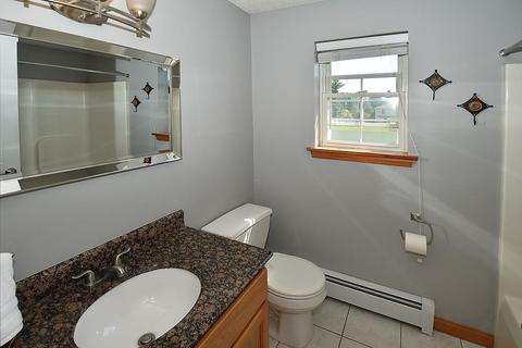 68 Broadleaf Cir, Suffield, CT 06093 photo 29