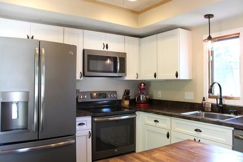 2 Mattos Ave, Wareham, MA 02571 photo 6