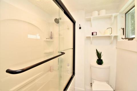 156 Nichols St, Everett, MA 02149 photo 7