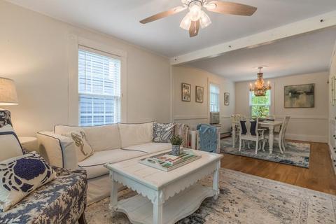 17 Lattimer St, Marblehead, MA 01945 photo 7