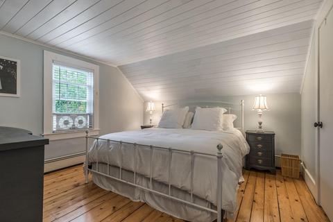 17 Lattimer St, Marblehead, MA 01945 photo 15