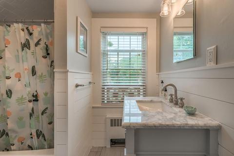 17 Lattimer St, Marblehead, MA 01945 photo 19