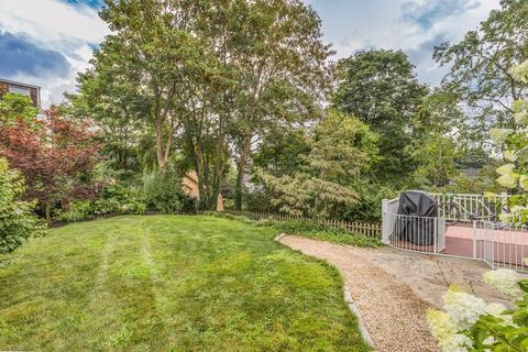 17 Lattimer St, Marblehead, MA 01945 photo 28