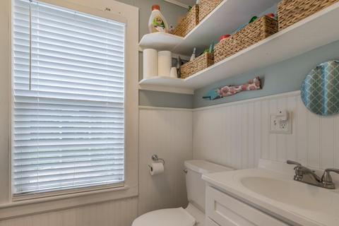 17 Lattimer St, Marblehead, MA 01945 photo 24