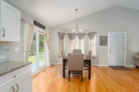 1540 Bay St, Springfield, MA 01109 photo 10