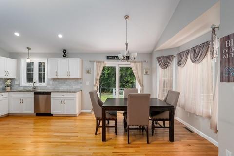 1540 Bay St, Springfield, MA 01109 photo 8