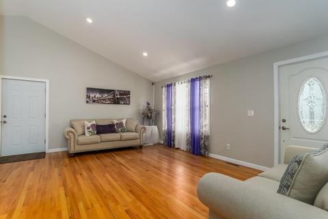 1540 Bay St, Springfield, MA 01109 photo 12