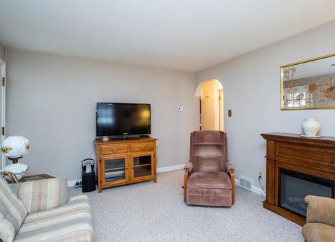 34 Dana St, Springfield, MA 01104 photo 15
