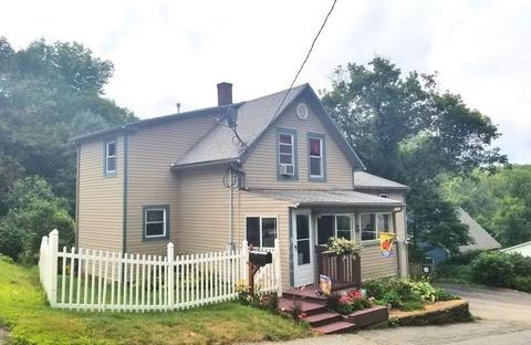 64 Temple St, Spencer, MA 01562 photo 5