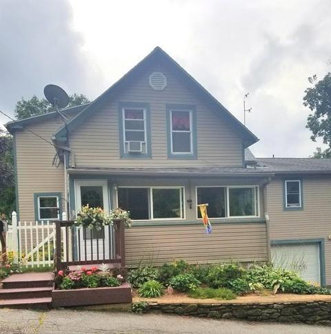 64 Temple St, Spencer, MA 01562 photo 4