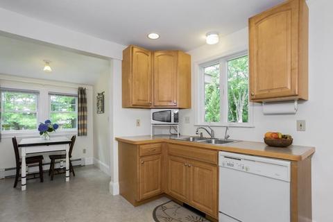 48 Winthrop Ave, Reading, MA 01867 photo 17