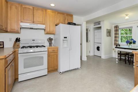 48 Winthrop Ave, Reading, MA 01867 photo 20