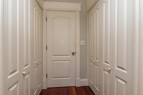 472 E 3rd St #2, Boston, MA 02127 photo 18