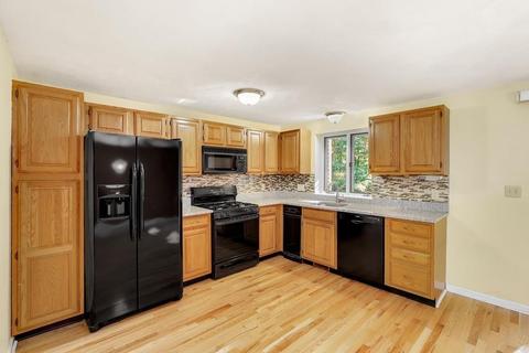 17 Deer Path #2, Maynard, MA 01754 photo 13