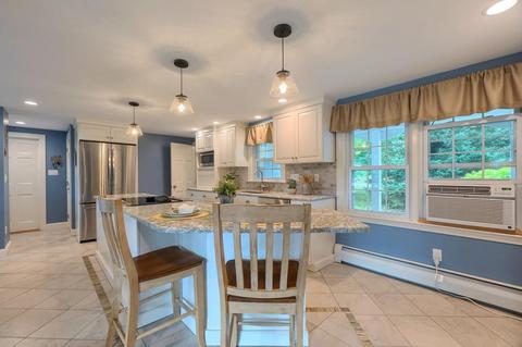 172 Main St, Townsend, MA 01469 photo 4
