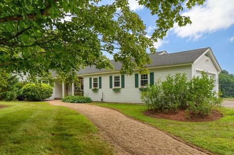 172 Main St, Townsend, MA 01469 photo 1