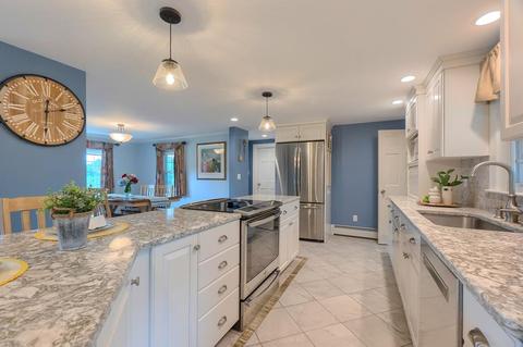 172 Main St, Townsend, MA 01469 photo 5
