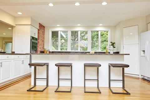 92 Main St, Dover, MA 02030 photo 8