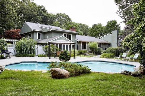 92 Main St, Dover, MA 02030 photo 1