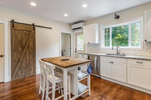 9 School St, Upton, MA 01568 photo 10