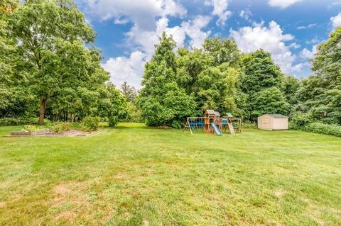 9 School St, Upton, MA 01568 photo 28