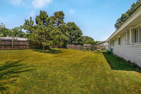 2 Sycamore St, Danvers, MA 01923 photo 23