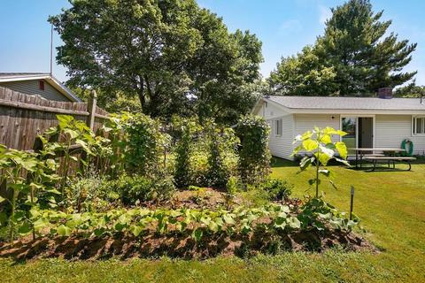 2 Sycamore St, Danvers, MA 01923 photo 25